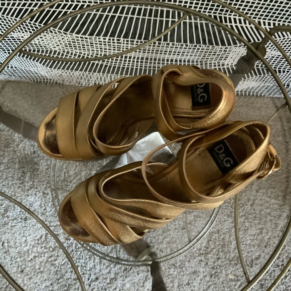 Dolce & Gabanna Gold Disco Platforms 38 - Picture 3 of 5